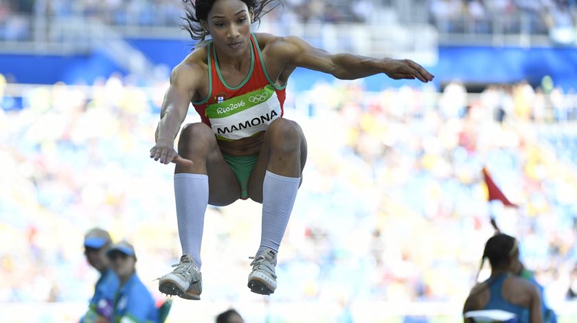Patrícia Mamona é a recordista nacional do triplo salto. Foto: Franck Robichon/EPA