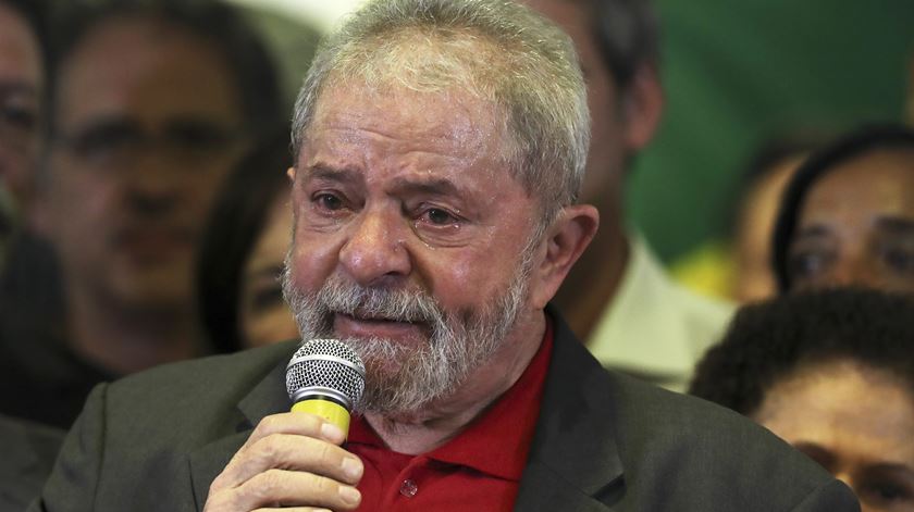 Lula da Silva discursou em São Paulo. Foto: Sebastião Moreira/EPA