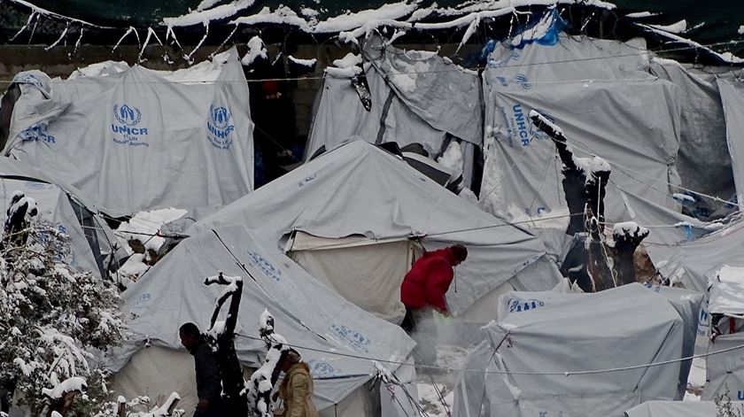 Campo de refugiados em Lesbos Foto: EPA