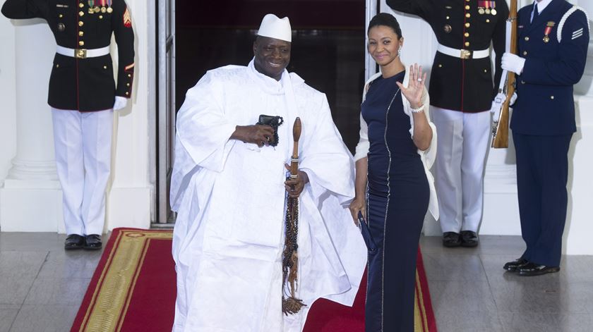 Gâmbia. Yahya Jammeh e a primeira dama durante visita aos EUA. Foto: Michael Reynolds/EPA
