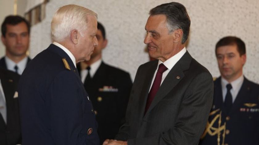 O general Luís Araújo em 2015 com Cavaco Silva. Foto: DR