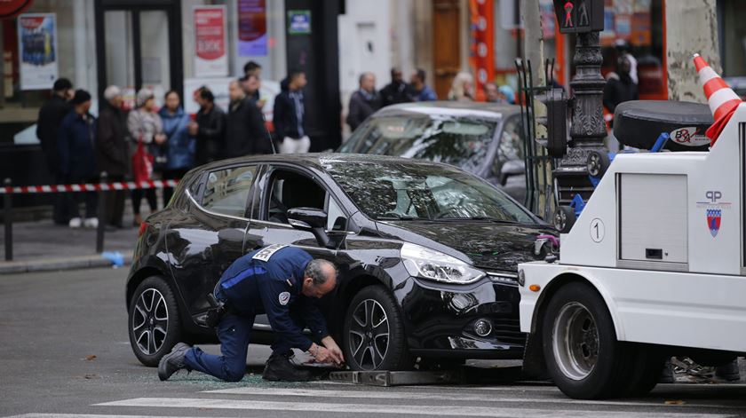 Polícia encontrou carro suspeito. Foto: EPA