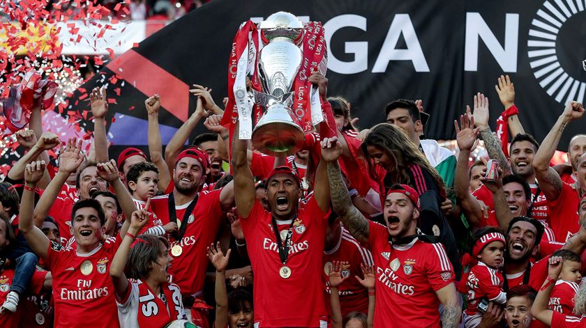 Benfica sagrou-se tricampeão nacional em 2015/16. Foto: António Cotrim/Lusa
