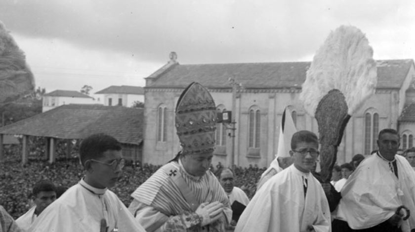 O cardeal Cerejeira em Fátima,a 13 de Maio de 1942