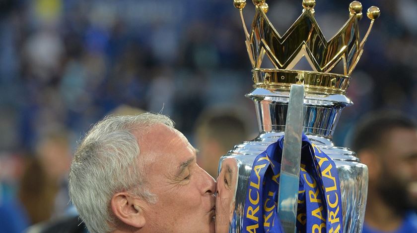 Ranieri termina carreira. Para a história fica o título mais improvável da Premier League