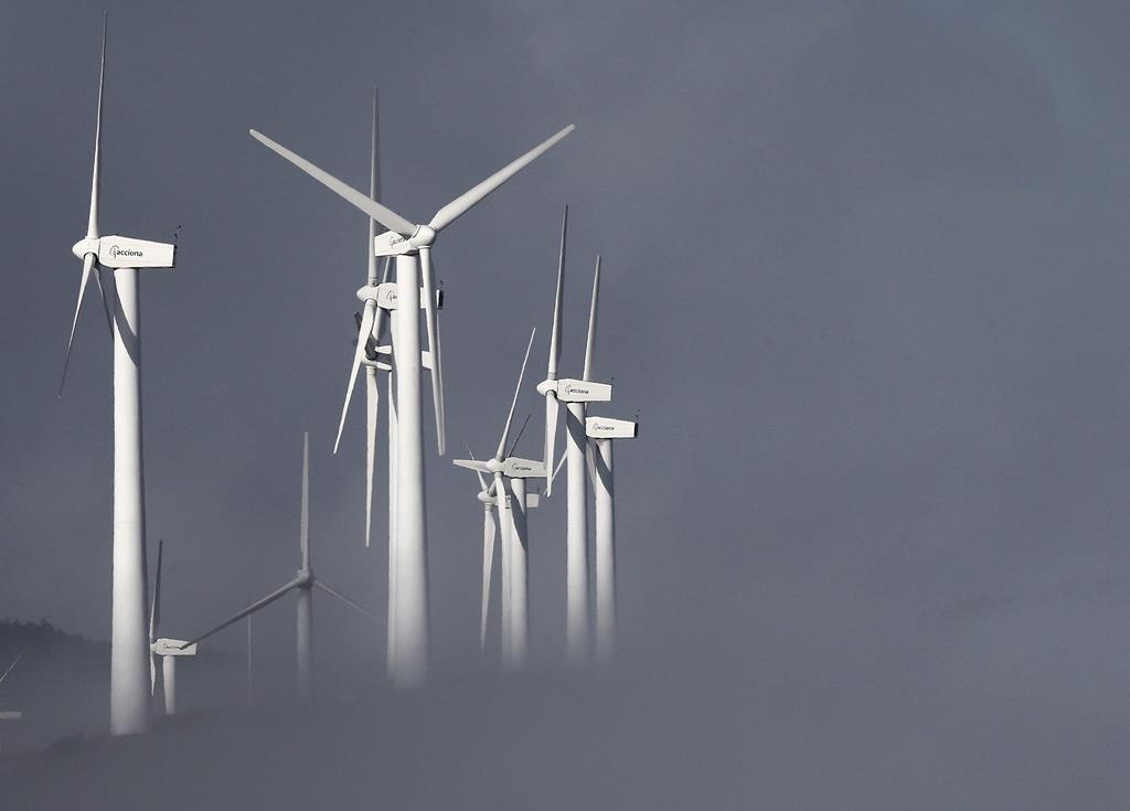 Falta de vento tem levado ao aumento do preço da eletricidade. Foto: Jesus Diges/EPA