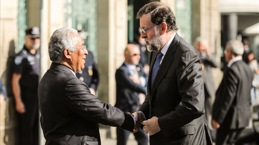 Costa e Mariano Rajoy no Palácio de Amarante. Foto: Estela Silva/Lusa
