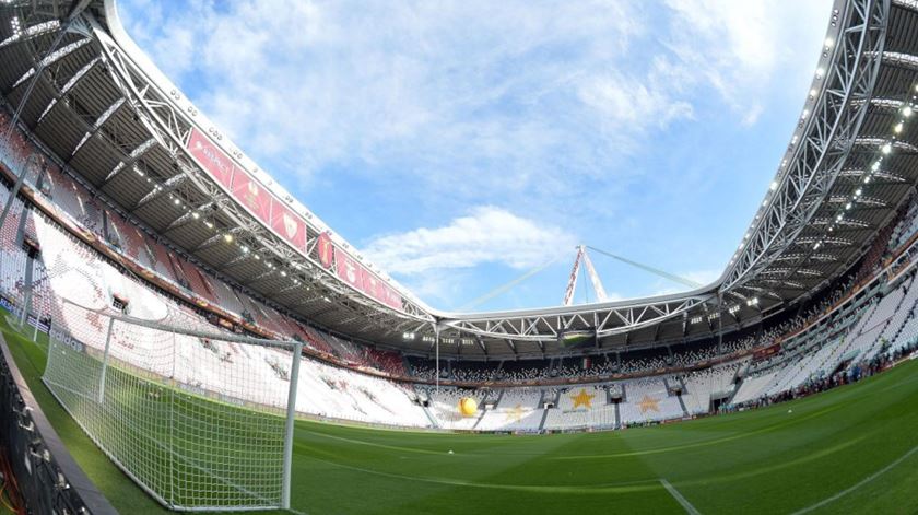 Juventus continua a confiar no projeto, mas acredita que não há condições de o colocar em prática. Foto: DR