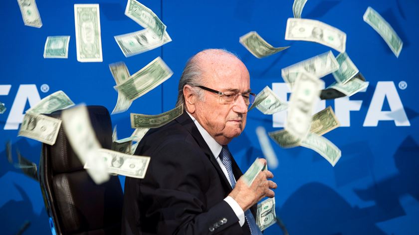 Presidente Sepp Blatter suspenso pela própria FIFA.Foto: EPA