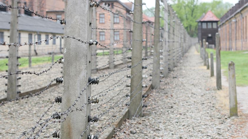 O campo de concentração de Auschwitz vai estar fechado ao público a 29 de Julho, dia da visita do Papa.