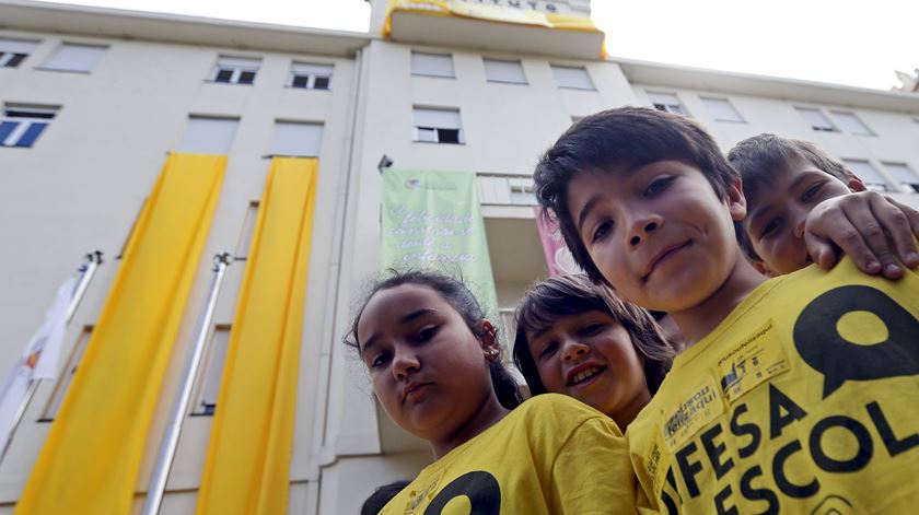 O amarelo é a cor do protesto. Foto: José Coelho/Lusa
