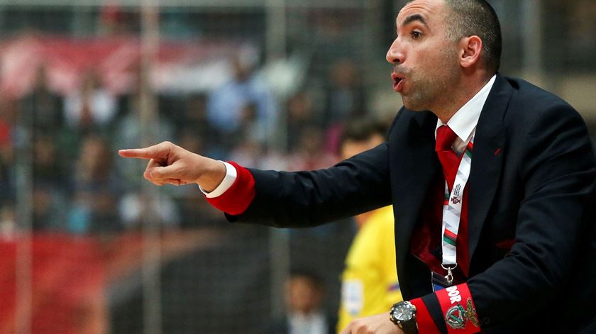 Joel Rocha é o treinador de futsal do Benfica. Foto José Coelho/Lusa