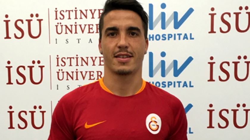 Josué quer ser titular e crescer como jogador e pessoa no seu novo clube. Foto: Galatasaray