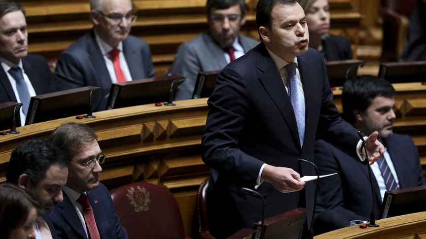 Luís Montenegro deixou o Parlamento. Foto: Miguel A Lopes/Lusa