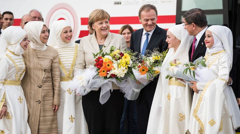 Merkel, Tusk, Turquia. Foto: Steffen Kugler/German Federal Government