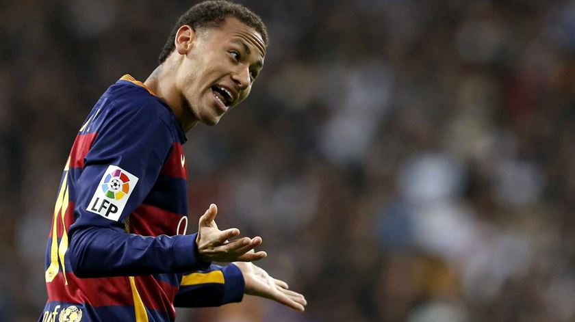 Barcelona confia na renovação com Neymar