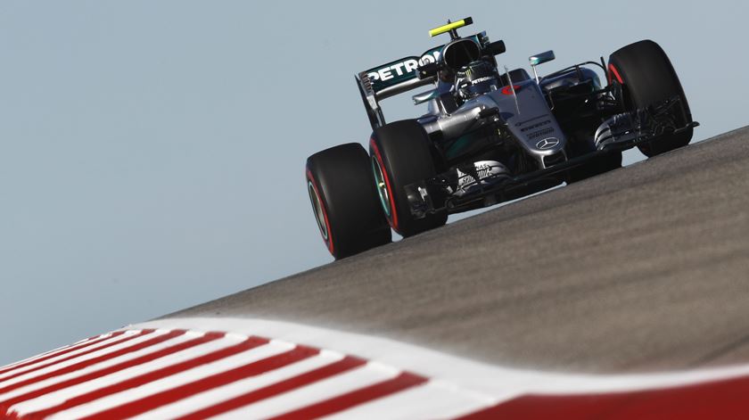 Rosberg prego a fundo no Circuito das Américas. Foto: EPA