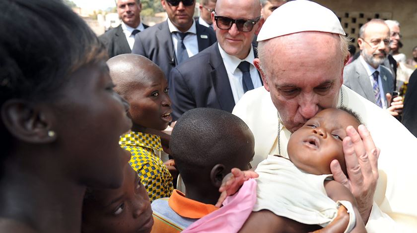 Em Novembro passado, o Papa encontrou-se com refugiados na República Centro-Africana. Foto: DR