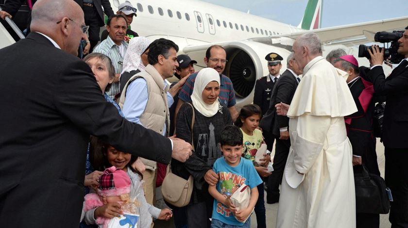 Francisco acolhe refugiados sírios em Roma. Foto: DR