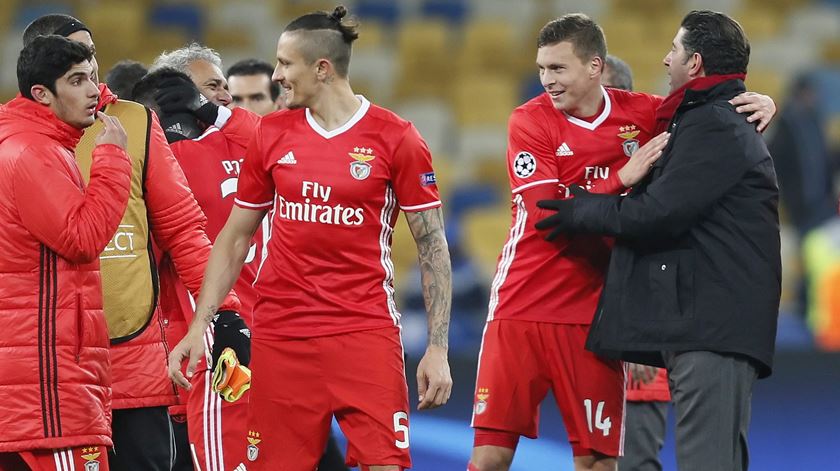 Rui Vitória orgulhoso da postura do Benfica em Kiev. Foto: EPA