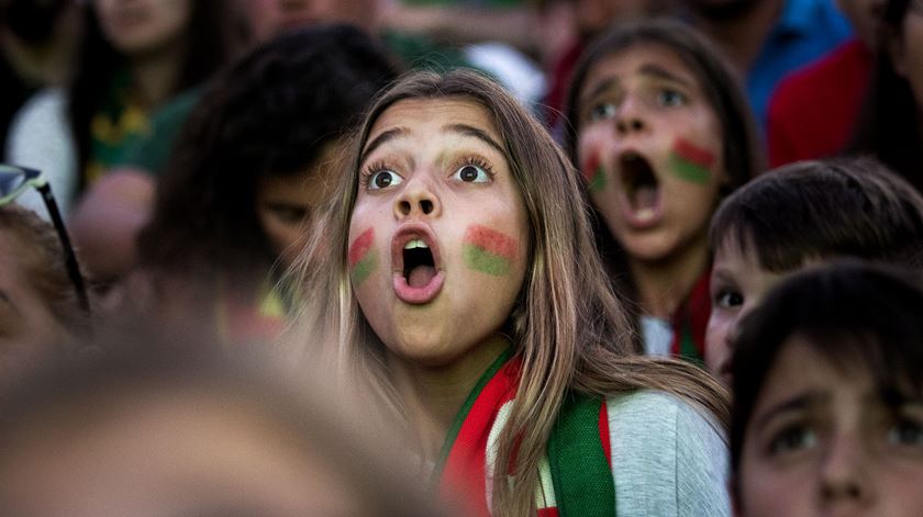 Perto de quatro milhões ligaram a TV para ver o Portugal-Hungria