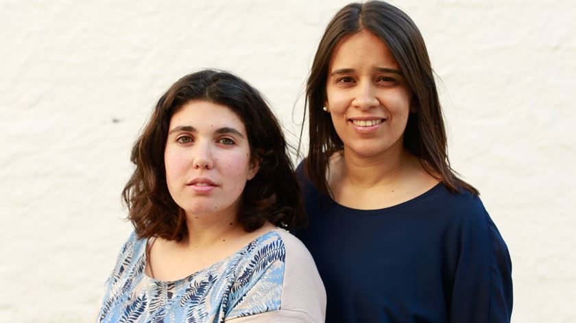 Sara Capelo, à esquerda, e Ana Catarina André. Foto: Alexandre Azevedo