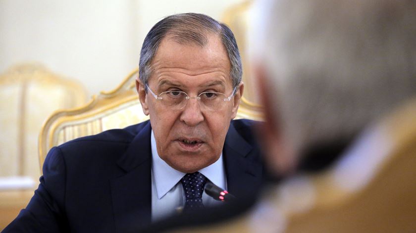 Sanções foram anunciadas por Sergei Lavrov, ministro russo dos Negócios Estrangeiros. Foto: Maxim Shipenkov EPA