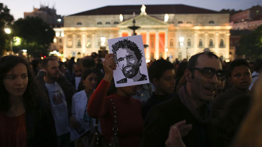 Na quarta-feira, em Lisboa, houve uma vigília por Luaty Beirão. Foto: José Sena Goulão/Lusa